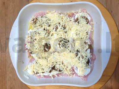 Sultinga vištienos krūtinėlė su grybais po sūrio plutele Žingsnis 4