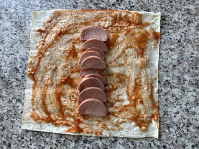 Vafliniai vamzdeliai pusryčiams iš lavašo Žingsnis 3