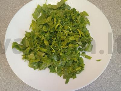 Sriuba su špinatais vištienos sultinyje Žingsnis 4