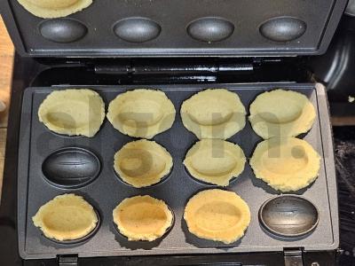 Sausainiai „Riešutai su virta saldžia grietinėle“ Žingsnis 3