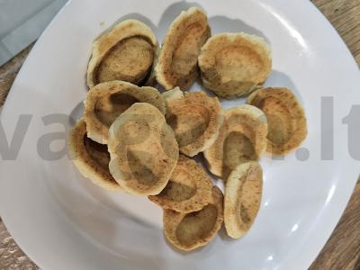 Sausainiai „Riešutai su virta saldžia grietinėle“ Žingsnis 4