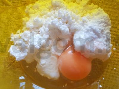 Varškėčiai su sūriu ir krapais Žingsnis 1