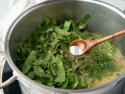 Špinatų sriuba su grietinėlėmis Žingsnis 5