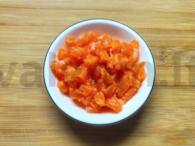 Rulonas su upėtakiu ir maskarponės sūriu lavaše Žingsnis 2