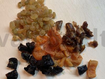 Ryžių košė su grietinėlėmis ir džiovintais vaisiais Žingsnis 3