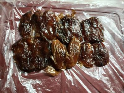 Skanus skanėstas iš datulių ir riešutų Žingsnis 1