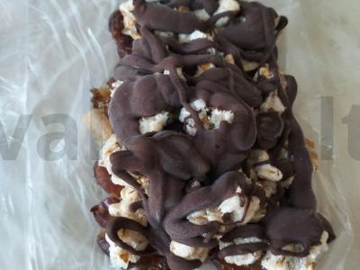 Skanus skanėstas iš datulių ir riešutų Žingsnis 5