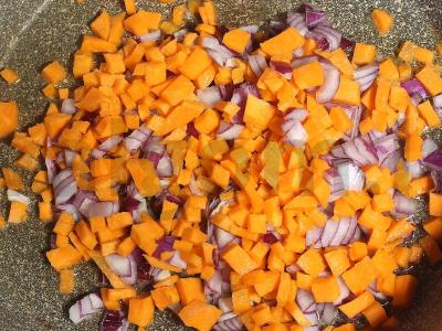 Lašišų ir konservuotų rožių žuvų sriuba Žingsnis 3