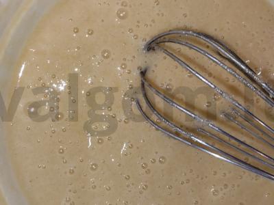 Obuolių ir mėlynių šarlotė Žingsnis 2