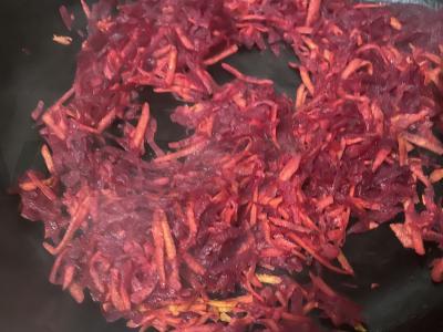 Borsčas ant mėsos sultinio Žingsnis 3