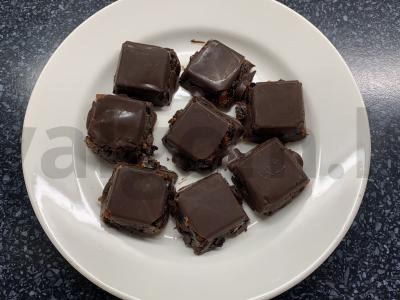 Šokoladiniai saldainiai su džiovintais vaisiais arbatai Žingsnis 7