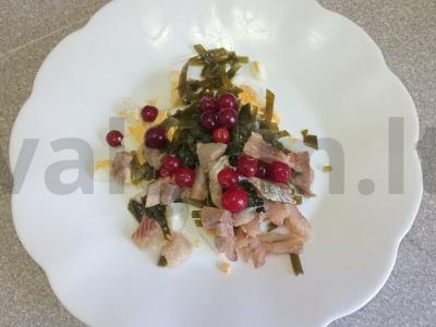 Salotos su jūros kopūstais, silke ir spanguolėmis Žingsnis 4