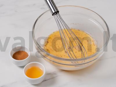 Saldžios skrudintos duonos riekelės pusryčiams Žingsnis 2