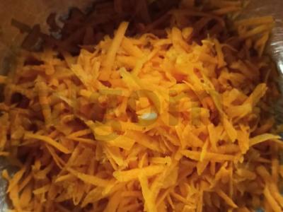 Marinuoti pievagrybiai su morkomis Žingsnis 3