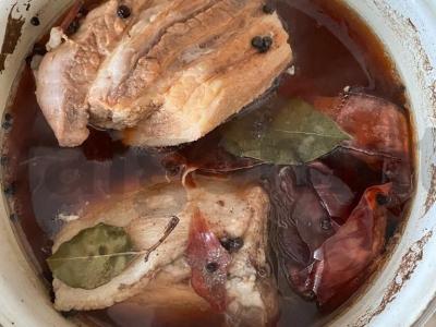 Namų stiliaus kiaulienos šoninė su rūkymo efektu Žingsnis 5