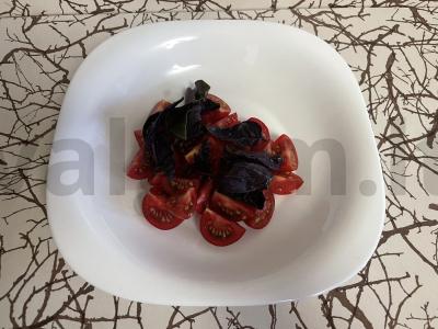 Salotas „Šviežumas“ su švelniu kreminiu sūriu Žingsnis 1