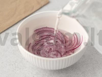 Bulvių salotas su ikra Žingsnis 2