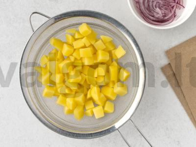 Bulvių salotas su ikra Žingsnis 3