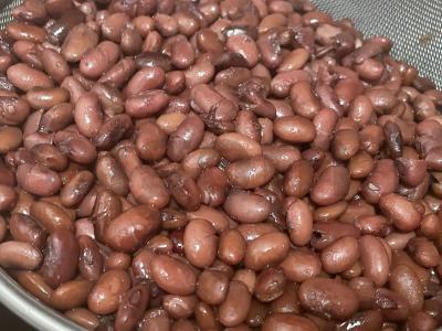 Troškinta raudona pupelė keptuvėje su pomidorų pasta Žingsnis 1