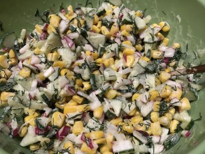 Salotos su agurkais ir kukurūzais Žingsnis 7