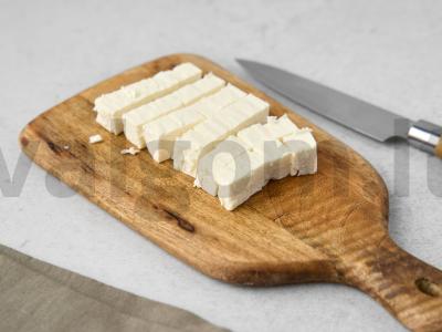 Salotos su midijomis, greipfrutu ir brynza Žingsnis 2