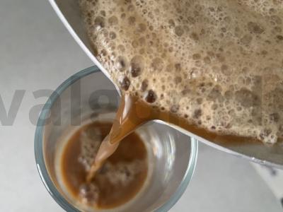 Kokteilis su ledais tamsiame aluje Žingsnis 3