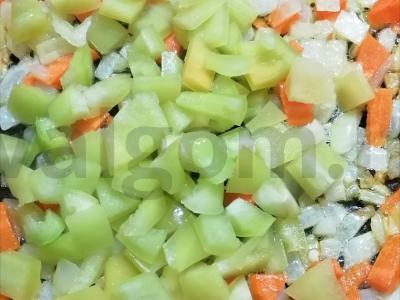 Pupelių garnyras su daržovėmis Žingsnis 3