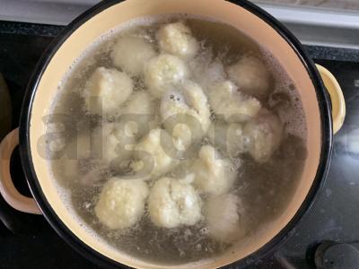 Patingėlių virtinukai su šaldytomis vyšniomis Žingsnis 8