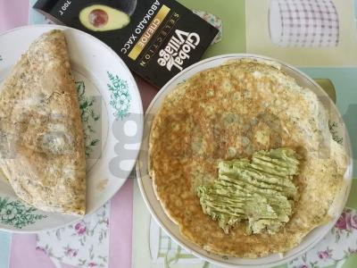 Kiaušinių blynai su avokado įdaru Žingsnis 6