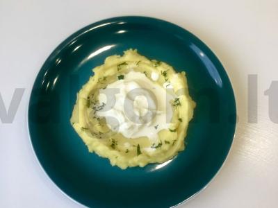 Bulvių košė su straciatella pagrindine nuotrauka