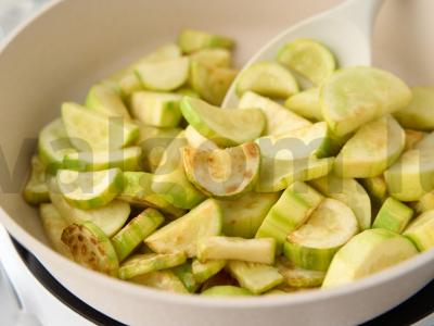 Cukinijų ikra su česnaku Žingsnis 2