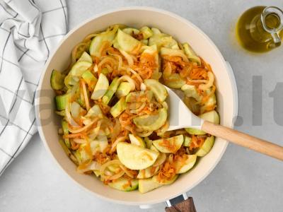 Cukinijų ikra su česnaku Žingsnis 4