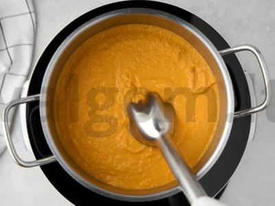 Cukinijų ikra su česnaku Žingsnis 6