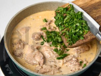 Vištienos troškinys Žingsnis 7