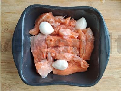 Kepta upėtakis su daržovėmis ir mocarela Žingsnis 2