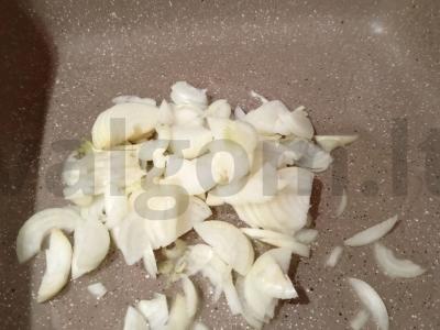 Cukinijų ikra su pomidorų pasta Žingsnis 2