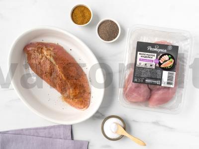 Salotas su arbūzu ir kalakutienos filė Žingsnis 1