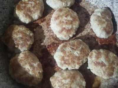 Kotletai su pilka duona Žingsnis 5