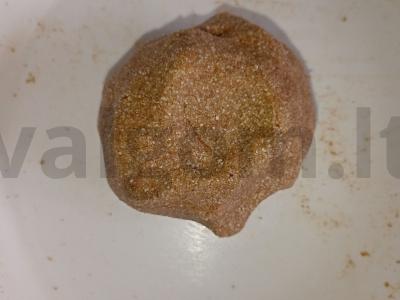 Grikių pyragas „Lorena“ su ožkos rikota, pienu ir baziliku Žingsnis 1