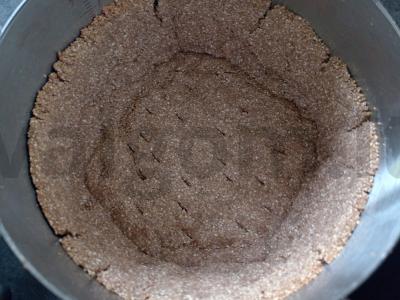 Grikių pyragas „Lorena“ su ožkos rikota, pienu ir baziliku Žingsnis 3