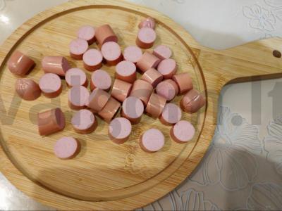 Antras patiekalas su dešrelėmis „Daržovių karuselė“ Žingsnis 4