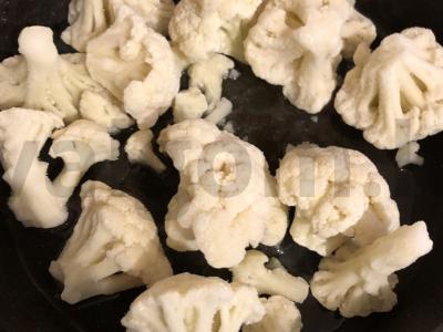 Žiedinė kopūstai su dešra ir kiaušiniais Žingsnis 1