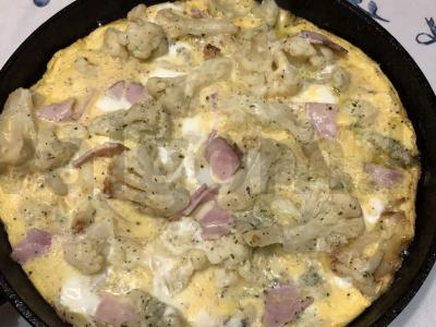 Žiedinė kopūstai su dešra ir kiaušiniais Žingsnis 9