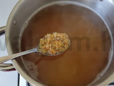 Vegetariškas raudonos lęšio ir džiovintų pomidorų sriuba Žingsnis 1