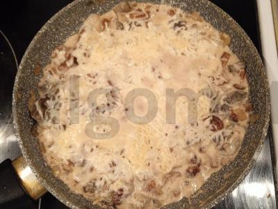 Grybų žiuljenas su grietine Žingsnis 4