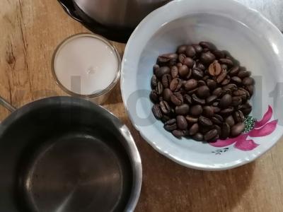 Kava su kokosų pienu Žingsnis 1