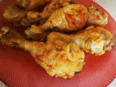 Klasikinė vištienos blauzda orkaitėje pagrindine nuotrauka