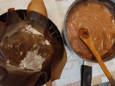 Šokoladinis tortas su kremu ir grietine Žingsnis 3