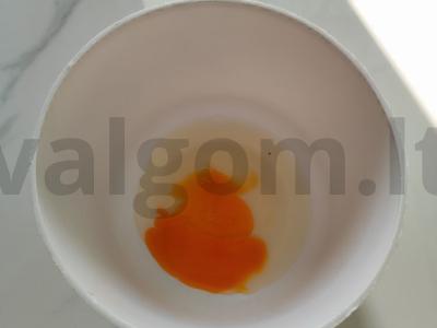 Skanūs šokoladiniai keksiukai Žingsnis 1