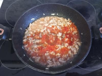 Bolonyezės padažas Žingsnis 4